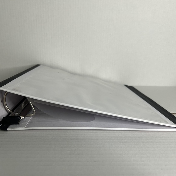 Staples Heavy Duty 2" 3-Ring Better Binder - Picture 11 of 15